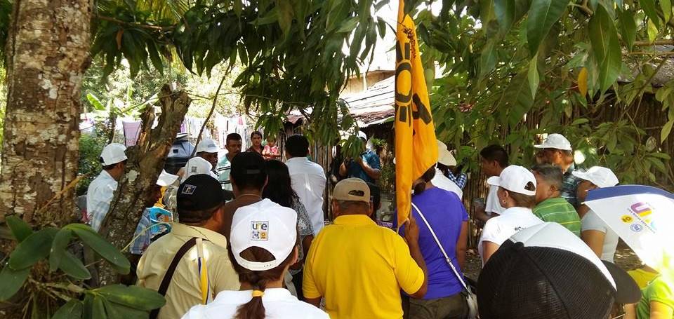 Visita a la Ribera del Río Hondo de Luis Torres Llanes (UNE), candidato a presidente municipal de Othón P. Blanco y Manrique Hernández (UNE), candidato a diputado por el Distrito XIII: Cacao, Pucté, Pedro Joaquin Codwell y Javier Rojo Gómez (el Ingenio).