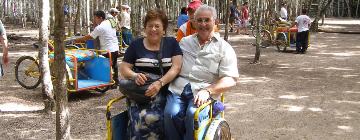 Mis padres en Cobá