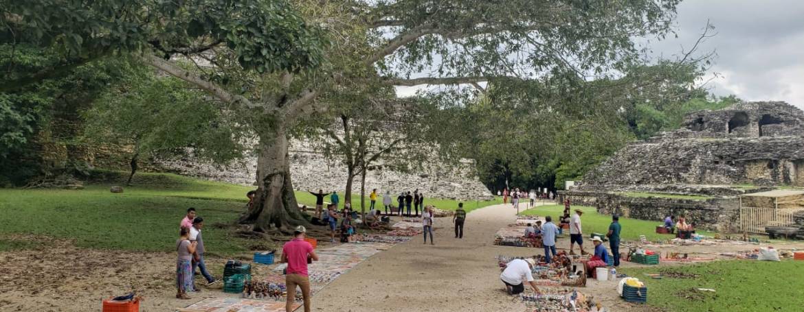 Palenque y los mercaderes del templo